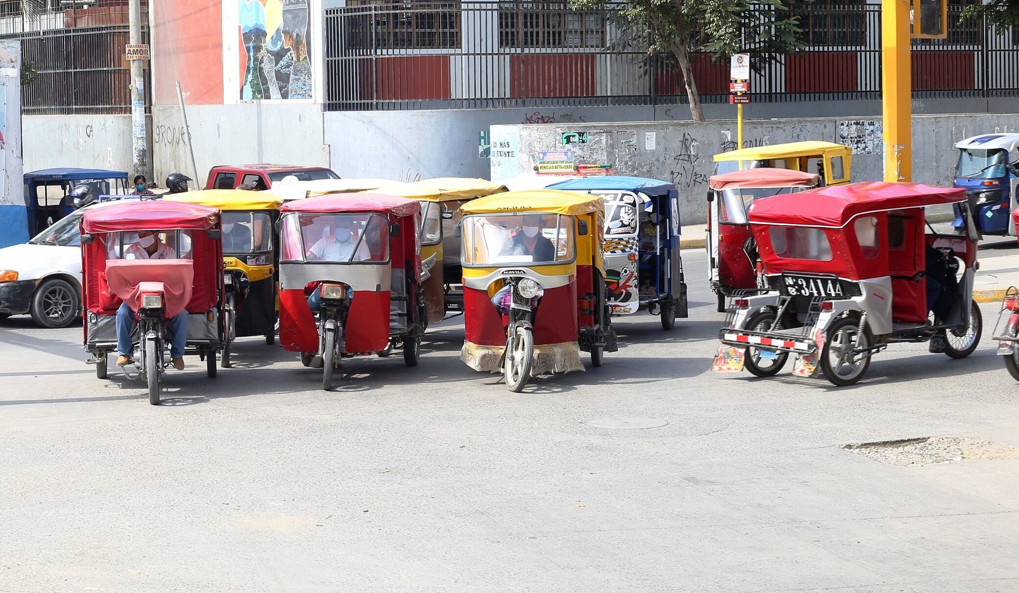 Amplían fecha donde podrán subsanar algunas irregularidades en las licencias emitidas del 2018 al 2022