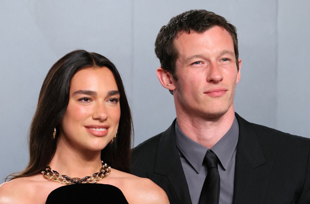 Dua Lipa y Callum Turner se casaron en una ceremonia íntima en Londres. (Foto: Jean Baptiste Lacroix / AFP)