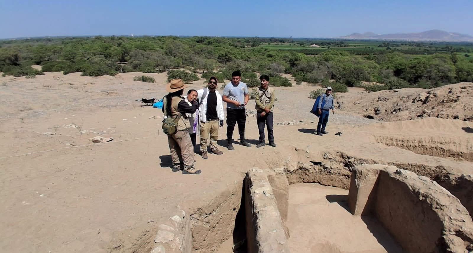 Huaqueros destruyen estructuras prehispánicas de más de 4 mil años de antigüedad. Foto: Zaña te espera/Facebook.