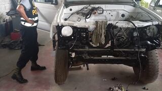 Policía incauta vehículo municipal de Huacaybamba en taller de mecánica de Tingo María