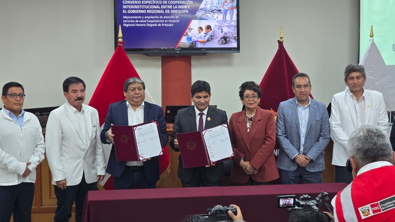 Convenio para mejorar el hospital Honorio Delgado Espinoza. Foto: GEC