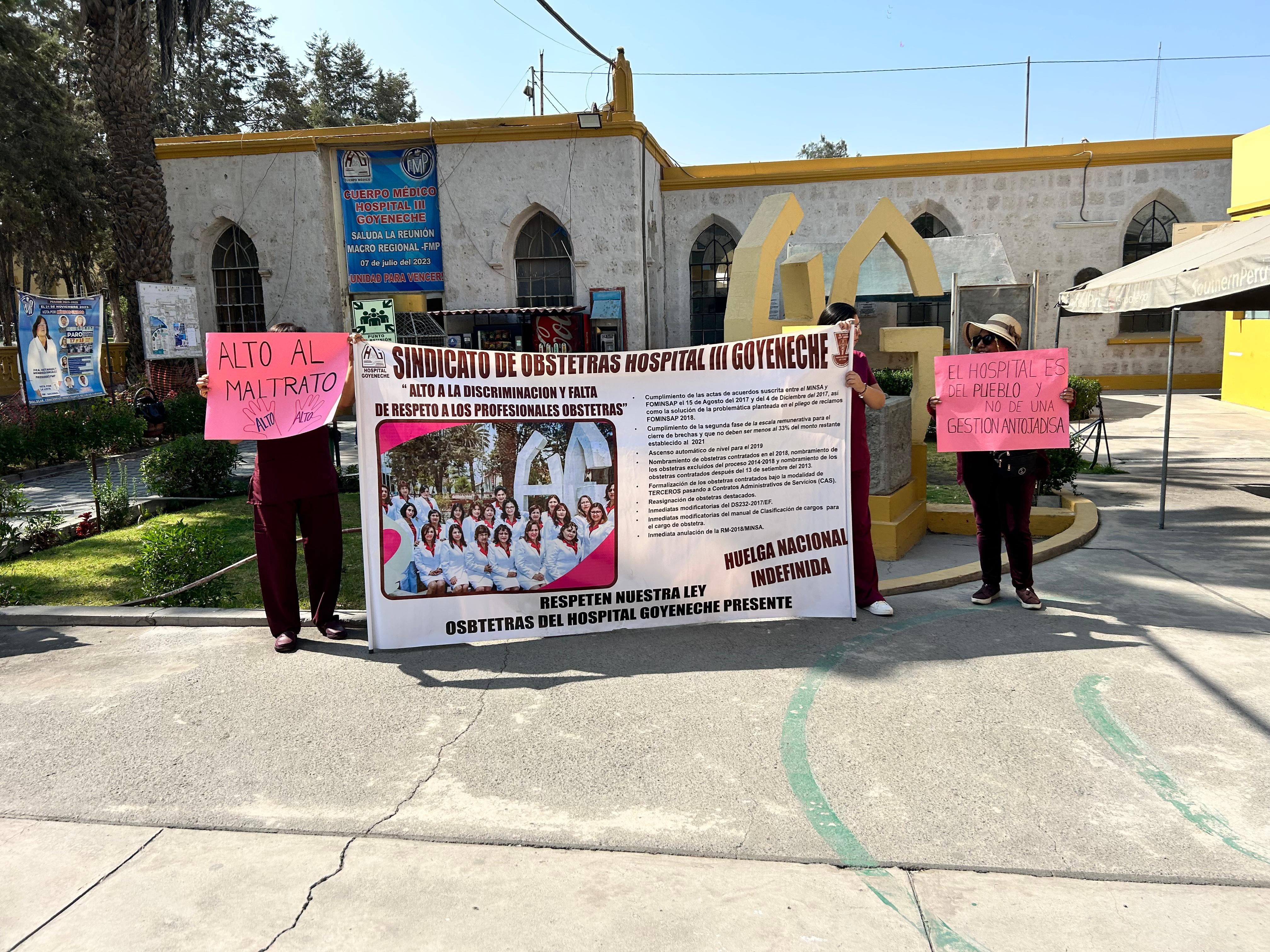 Obstetras hospital Goyeneche en contra de reducción de sala de partos. (Foto: GEC)