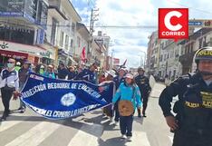 Junín: Administrativos de Educación acatan huelga contra ministro Morgan Quero (VIDEO)