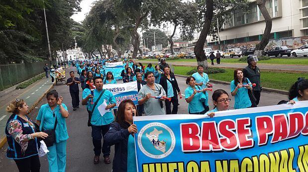 Alistan huelga indefinida.