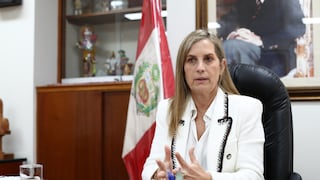 María del Carmen Alva respalda proyecto de ley sobre inmunidad parlamentaria pero exige restricciones