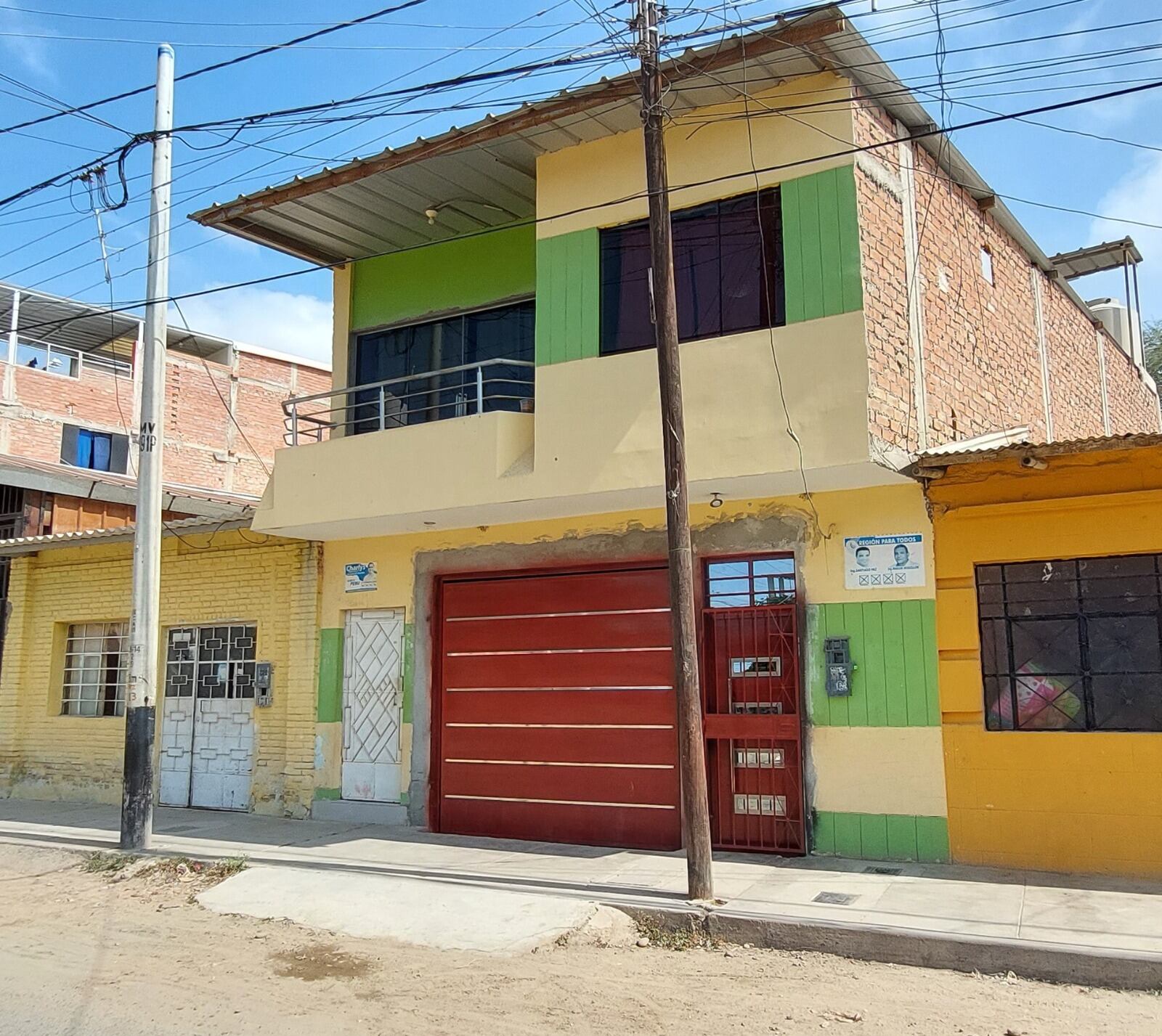 Cuatro sujetos dispararon contra el frontis de la casa e hicieron disparos al aire para amedrentar a la víctima