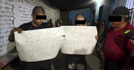 La Libertad: Ronderos atrapan a dos jóvenes por robar baterías y los castigan con ejercicios físicos