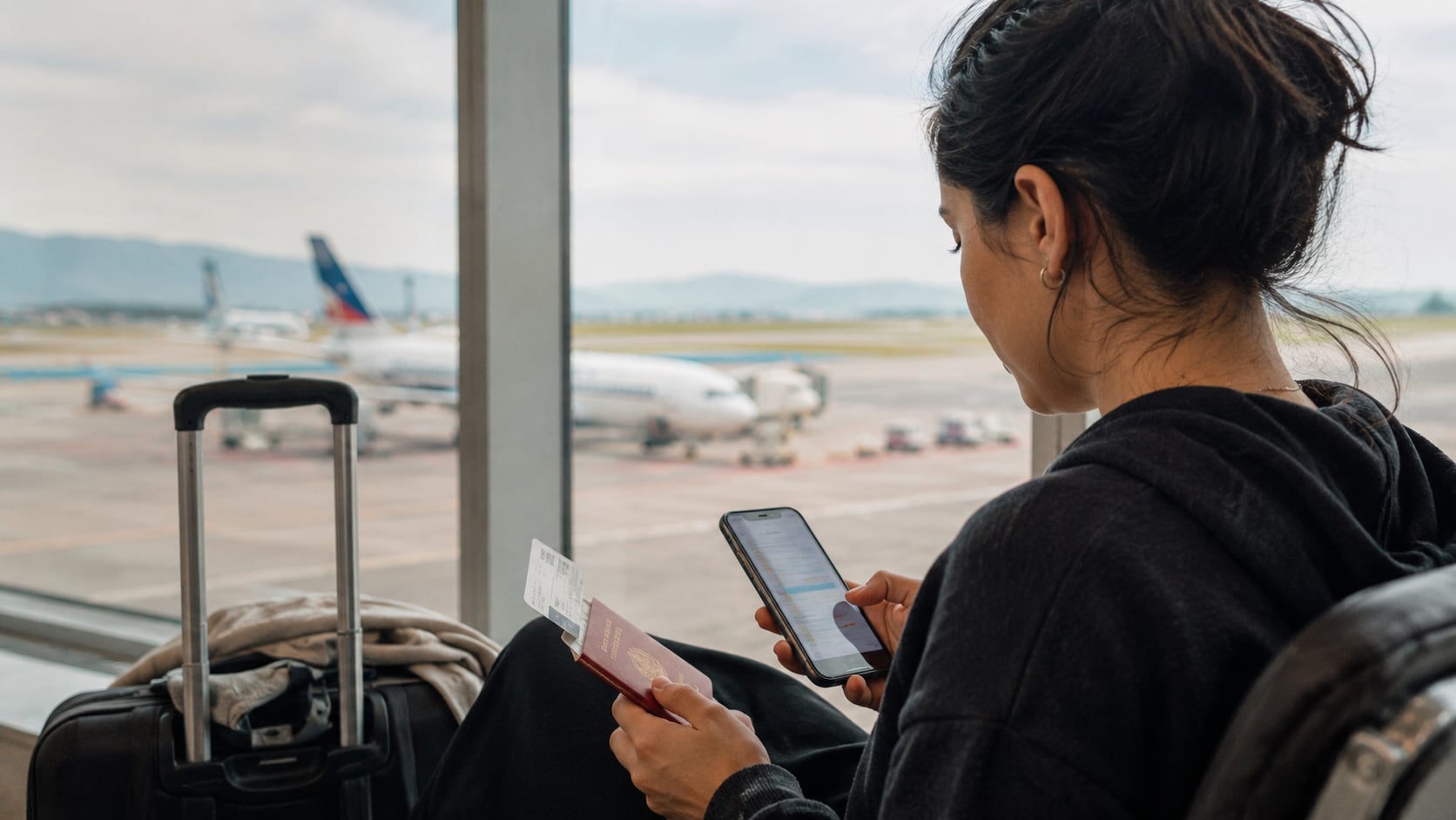 Pasaporte, requisitos migratorios, condiciones sanitarias, documentos y atención médica son algunos aspectos que conviene revisar antes de viajar. Sudamérica concentró el 64,6 % de las salidas por turismo en el primer trimestre de 2026.