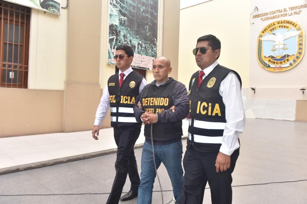 Juan Santos Romero fue detenido por la Dircote por adoctrinar niños con el pensamiento del sanguinario Abimael Guzmán. (Foto: Javier Zapata)