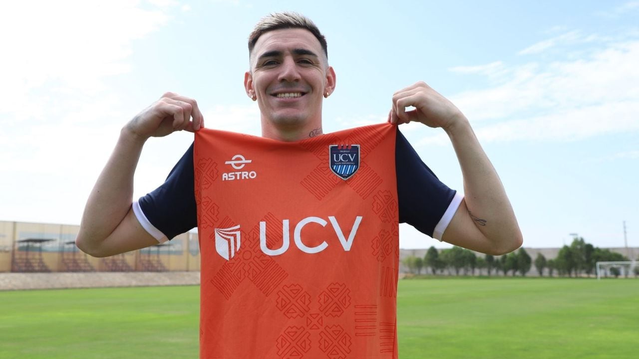 El “Poeta” continúa armándose para disputar la Liga 2. (Foto: Club UCV)