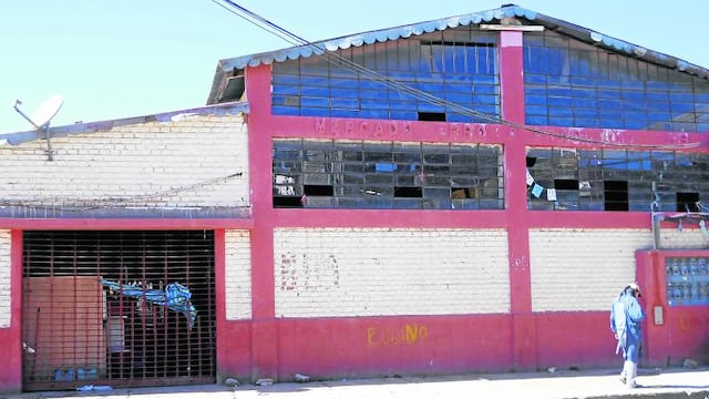Juliaca: Mercado en barrio de Cerro Colorado requiere urgente refacción 