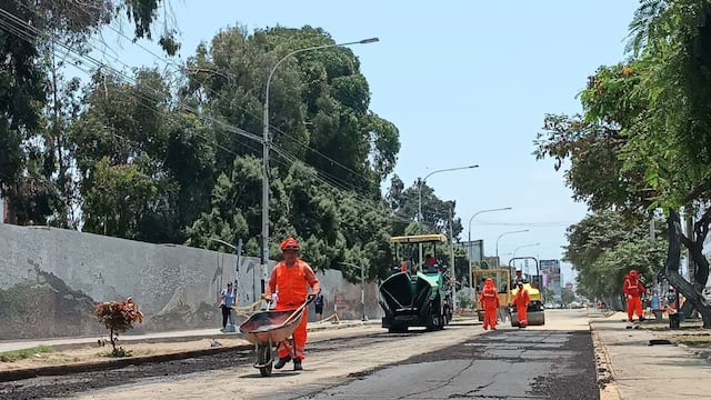 Trujillo: Aceleran trabajos de parchado en avenida Juan Pablo II ante Corso Primaveral