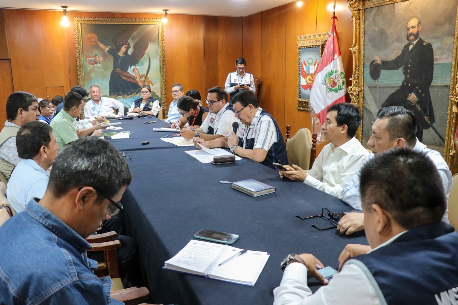 Estrategias por el estado de emergencia.