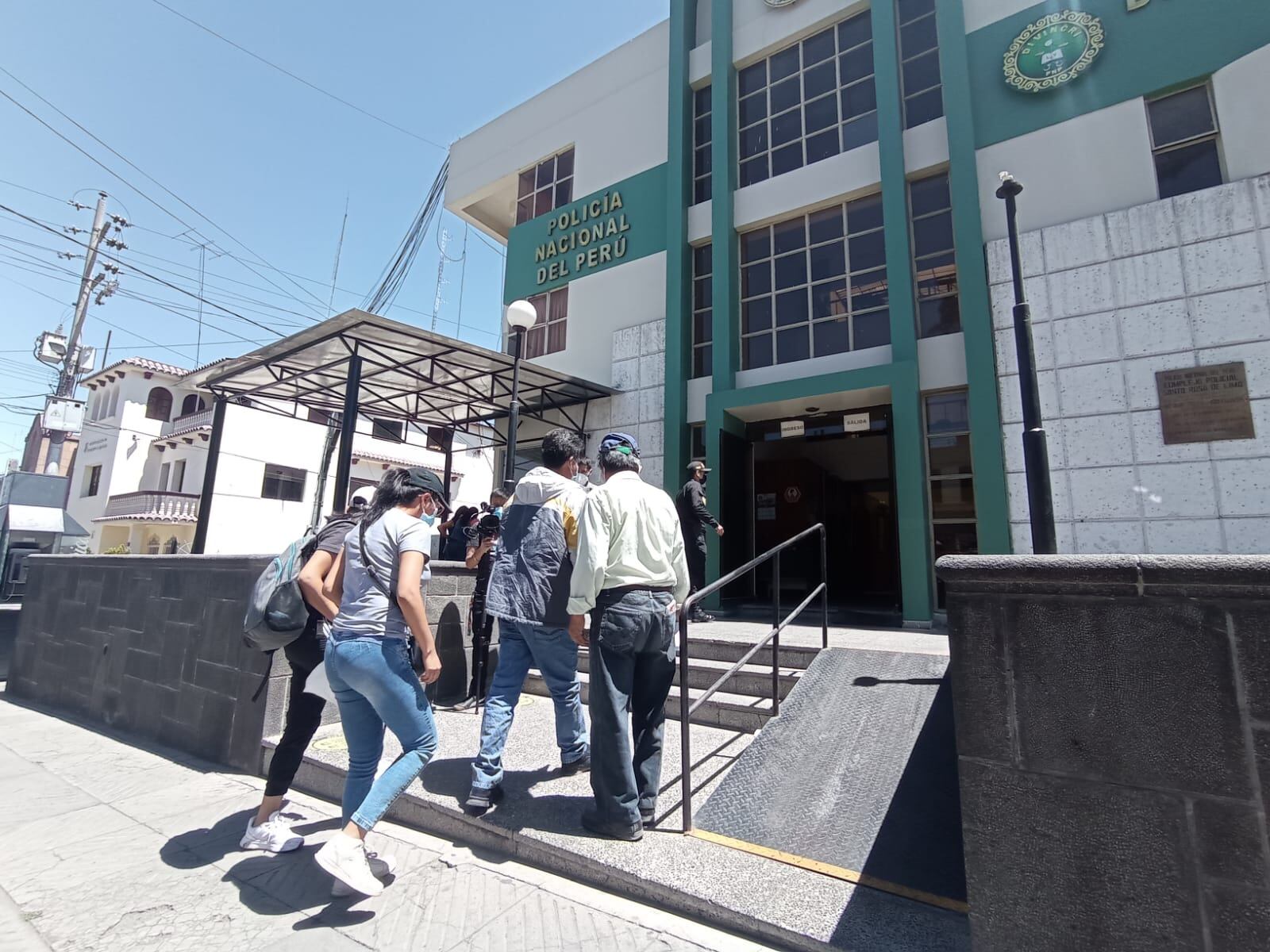 Detectives de robos investigan ambas denuncias. (FOTO: Archivo GEC)