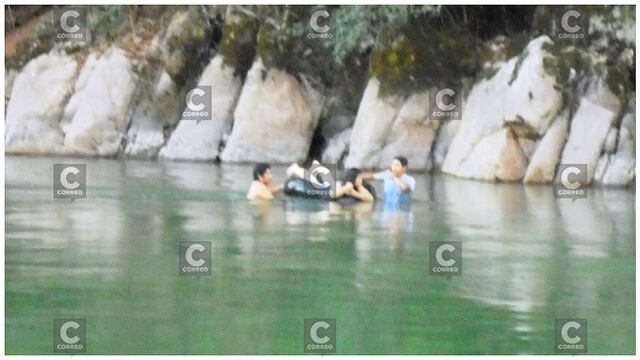 Chanchamayo: Serenos rescatan a menor atrapada en medio del río 