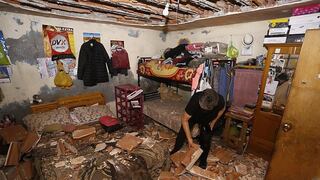 Arequipa: Techo de vivienda se desploma y familia se salva de morir(FOTOS)