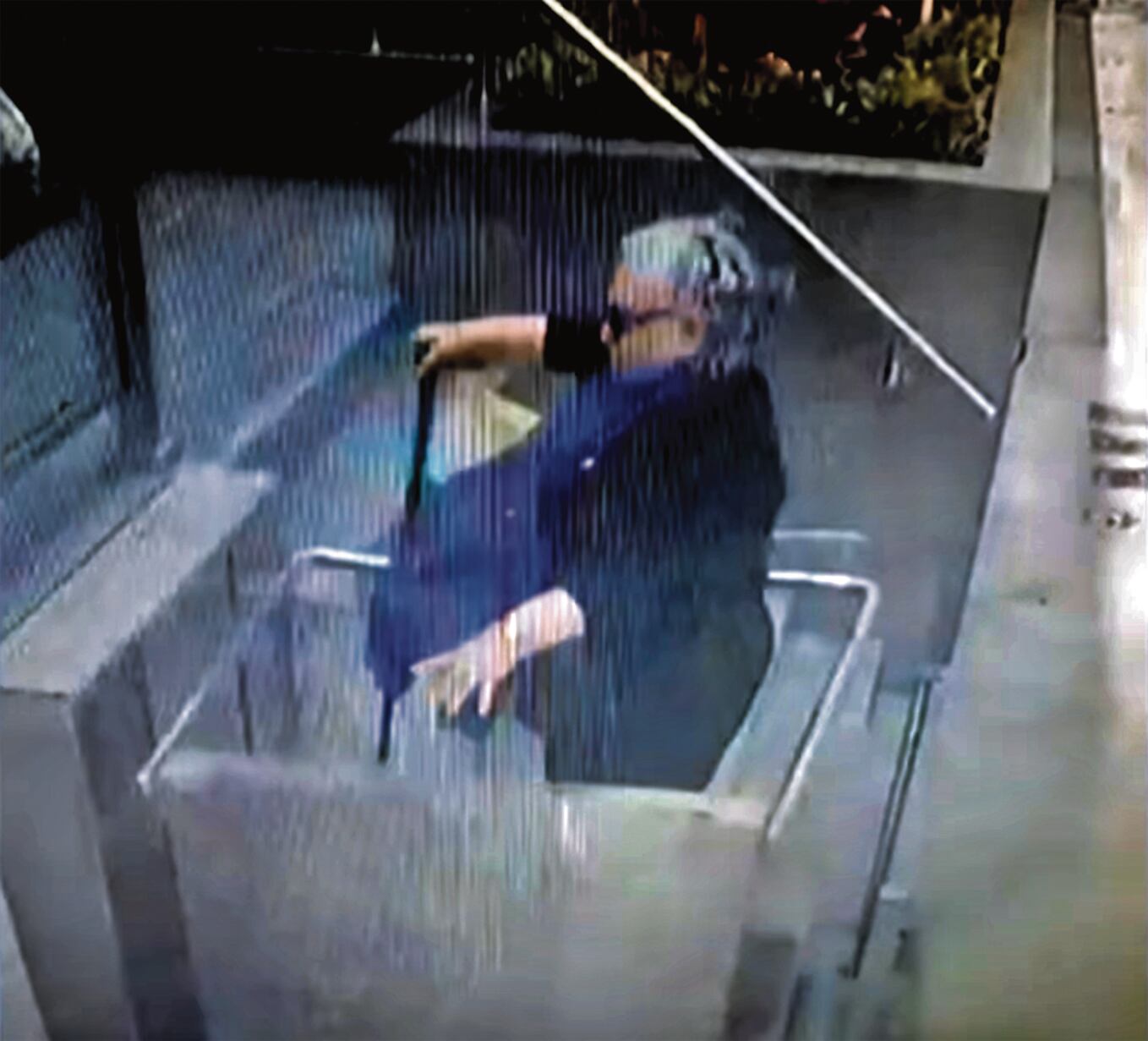 Incidente fue grabado las cámaras de video.