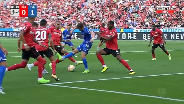 Golazo de Hoffenheim: Baumgartner fue rodeado, pero definió de ‘taco’ (VIDEO)
