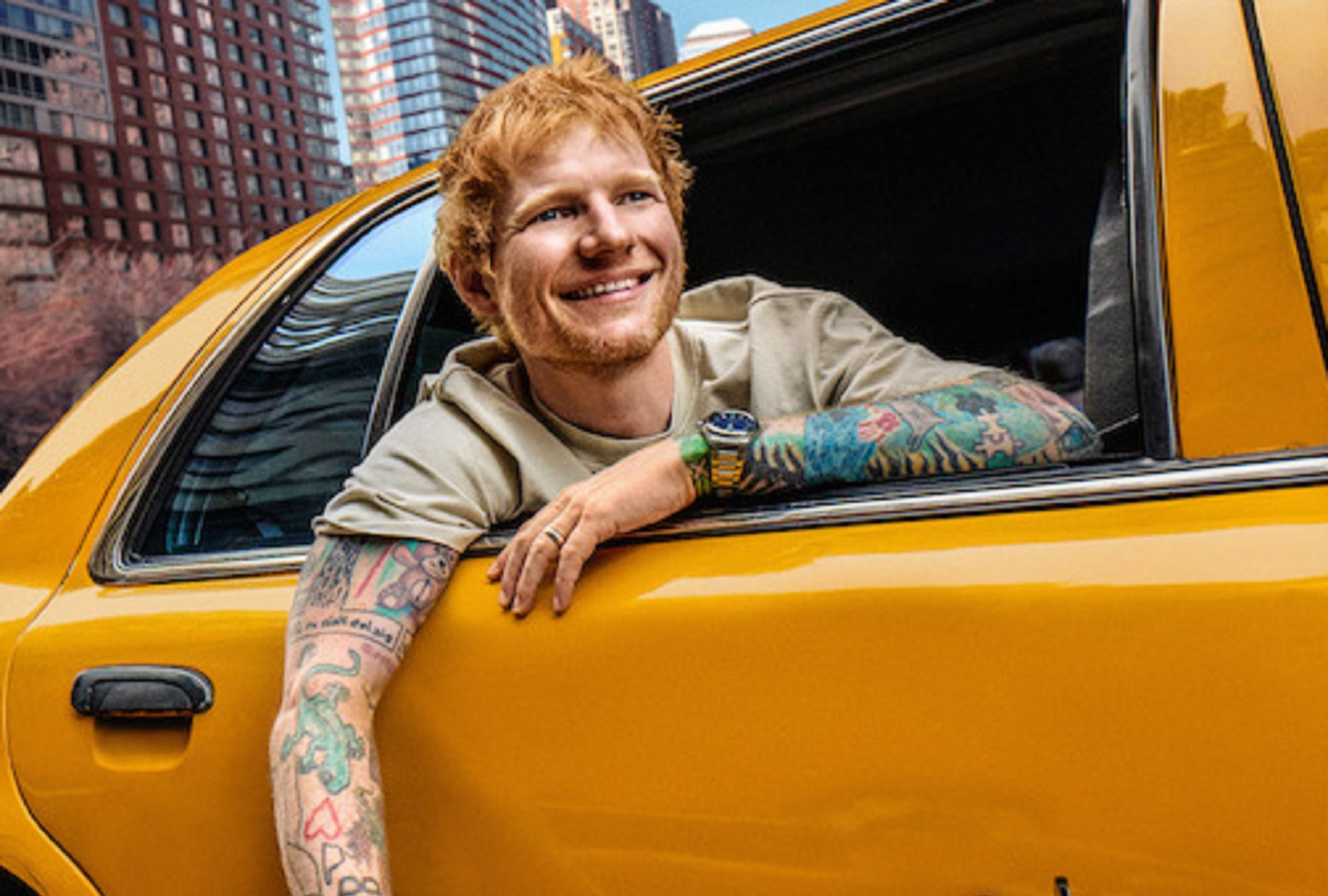 El cantautor británico destaca en rankings globales de Pollstar y Billboard y regresará al Perú con su gira mundial LOOP Tour. (Foto: Netflix)