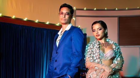 Isabela Merced lanza “Apocalipsis” en salsa junto al productor Tony Succar