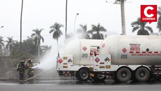 San Borja: accidente vehicular de camión cisterna provoca fuga de gas