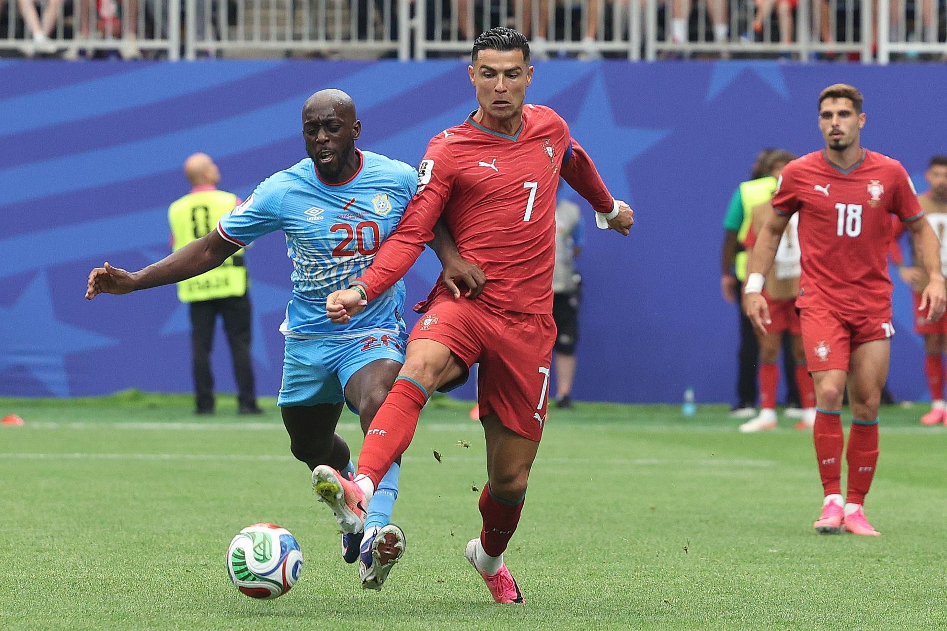 El equipo dirigido por Roberto Martínez se adelantó con un gol de Joao Neves, pero perdió intensidad y permitió la reacción de los africanos, que regresan a una Copa del Mundo después de 52 años. (Foto: EFE)