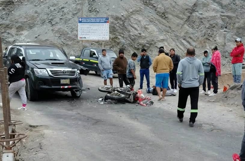 Arequipa: un motociclista herido por choque con camioneta en Ocoña (Foto: Camana Go)