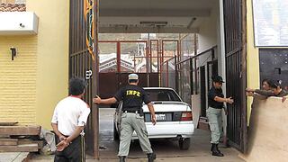 Trabajador del Inpe intentó ingresar un celular dentro de su zapato a penal de Huánuco