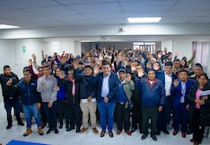 Junín: Tras horas de espera, gobernador recibe a pobladores y anuncia construcción de colegio en Concepción