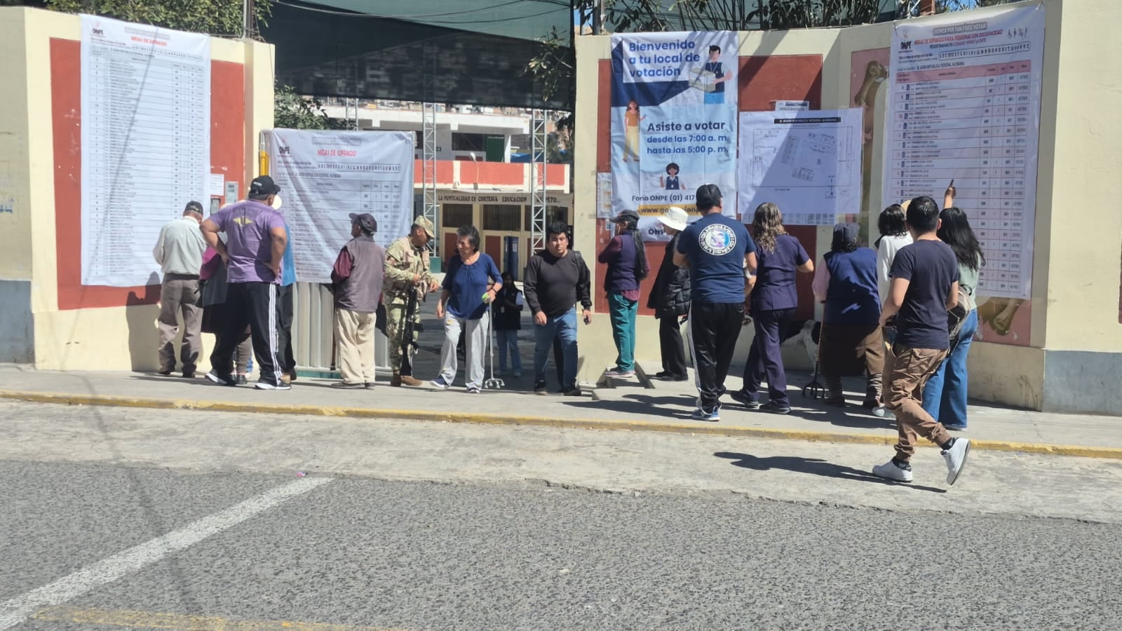 Ciudadanos acudirán el domingo a locales de votación. Foto: GEC