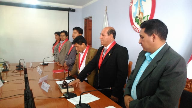 Alix Aponte asume presidencia del Consejo Regional de Ayacucho