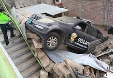 Alarma en Arequipa: Patrullero policial cae sobre vivienda en Tiabaya