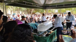 Piura: Dan el último adiós a madre e hija arrolladas por una camioneta