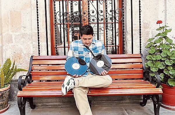 Luce orgulloso sus producciones que le han permitido reconocimientos. (Foto: GEC)