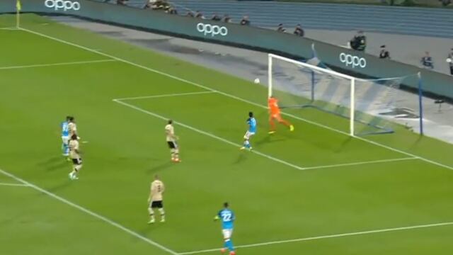 Una ‘pinturita’ del ‘Chucky’: golazo de Hirving Lozano para el 1-0 de Napoli sobre Ajax