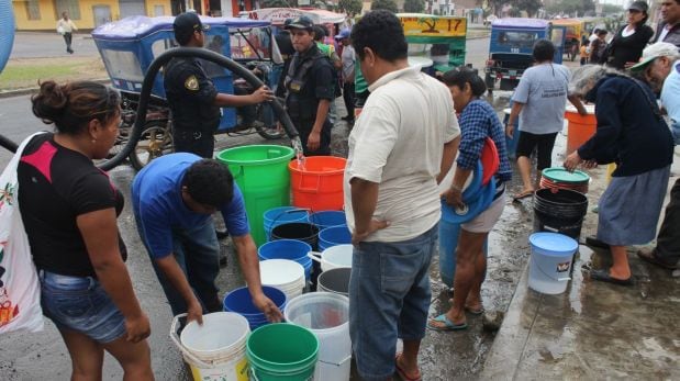 Arequipeños atentos a la suspensión del servicio de agua (Foto: GEC)