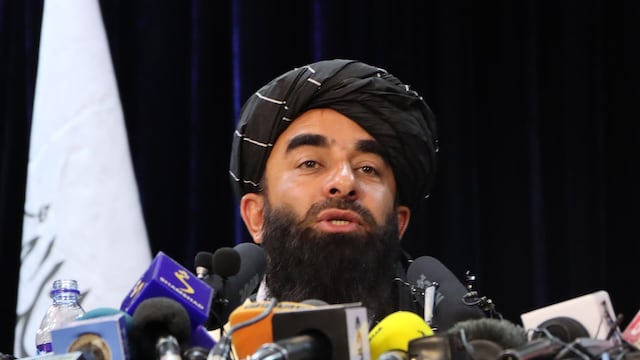 Talibanes actualizan su foto de perfil en Twitter y ahora se dejan ver sin reparo