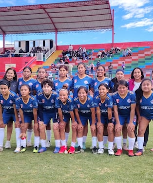 Stella Maris, el primer clasificado a las semifinales de la Liga de Ascenso Femenino en su etapa departamental Arequipa. Foto: Stella Maris.