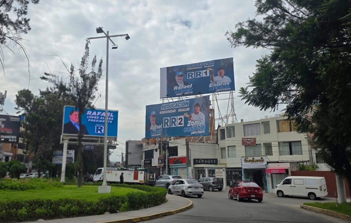 Paneles publicitarios de candidatos bajo la lupa tras el video del alcalde de Yanahuara (Foto: Omar Cruz)