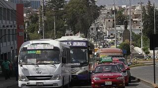Agenda para el Desarrollo debate sobre el caos vehicular en Arequipa
