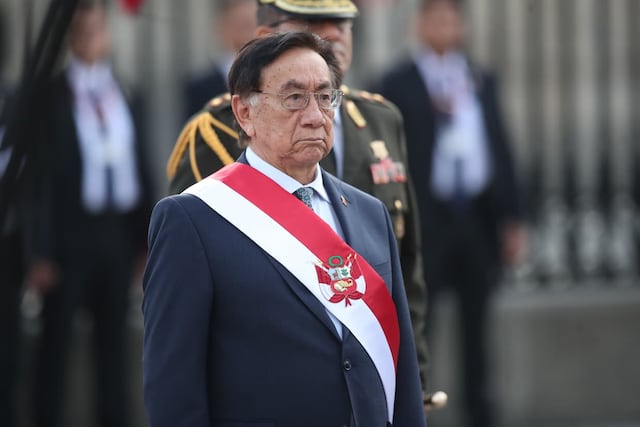 José María Balcázar salió de Palacio de Gobierno rumbo a la Catedral de Lima para participar en la misa y tedeum por Fiestas Patrias.
