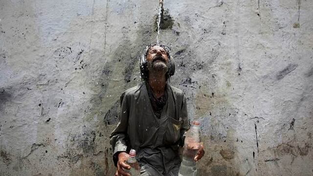 Lamentable más de ochocientos muertos por ola de calor en Pakistán