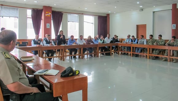 Principales autoridades de Arequipa en reunión para coordinar acciones frente al Fenómeno El Niño. (Foto: Difusión)