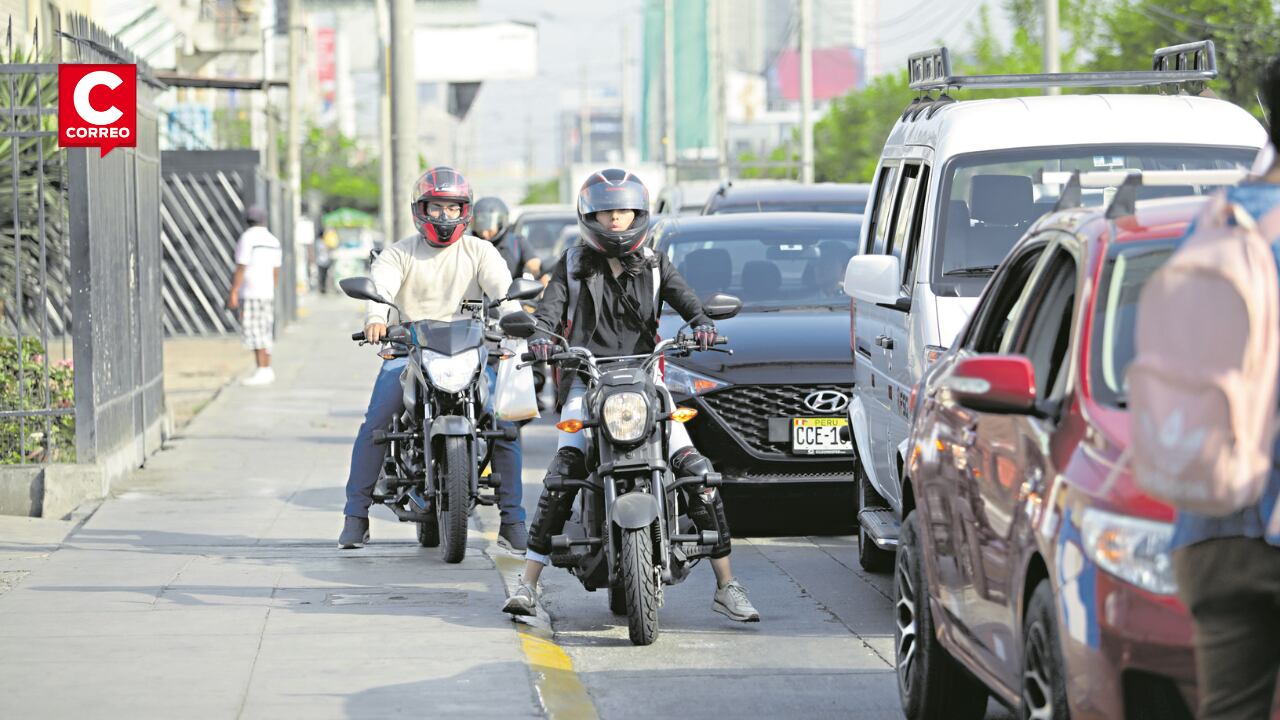 Rafael López Aliaga argumenta que motociclistas recorren toda la ciudad y pueden detectar delitos que grabarían a “distancia” y “de manera segura”