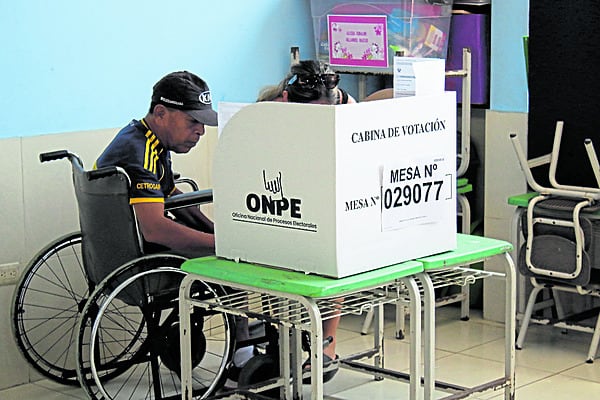 Empresarios agremiados a la Cámara de Comercio de La Libertad también exhortan a priorizar una agenda “urgente” para el desarrollo del país e implementar acciones que permitan enfrentar al crimen organizado.