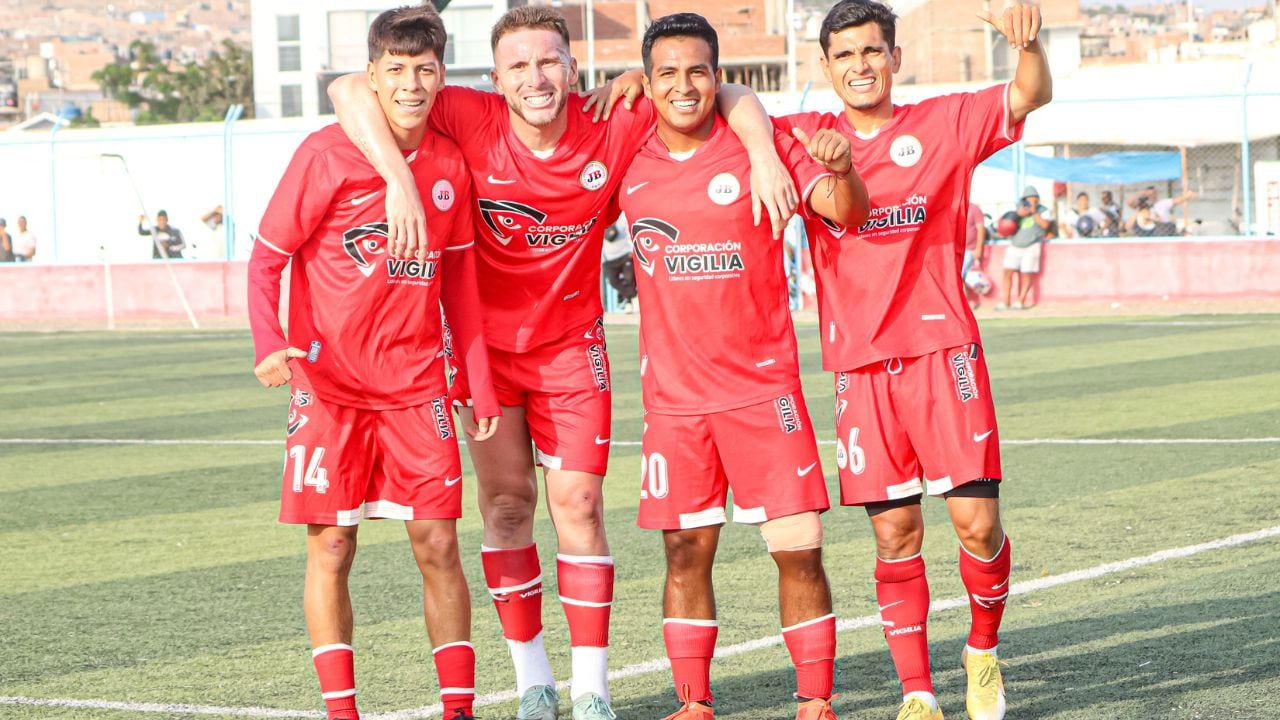 El cuadro rojo y crema, que dirige Leo Morales, se impuso con tantos de Bryan Molina (2), Sebastián La Torre, Niger Vega e Iván Cruz.