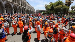 Protestas en Arequipa: Diferentes gremios llegaron hasta la Plaza de Armas (VIDEO)