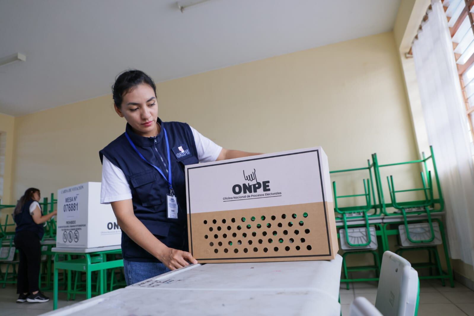 ODPE Moyobamba - Acondicionamiento de local de votación en la institución educativa Serafín Filomeno