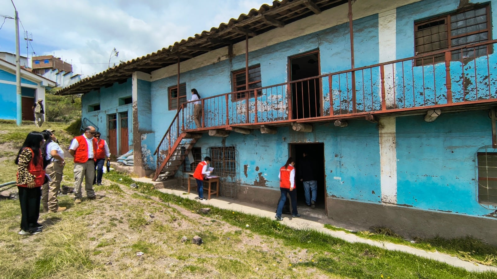 A pocos días del inicio del año escolar, el órgano de control advirtió que halló deficiencias en 35 instituciones educativas fiscalizadas.