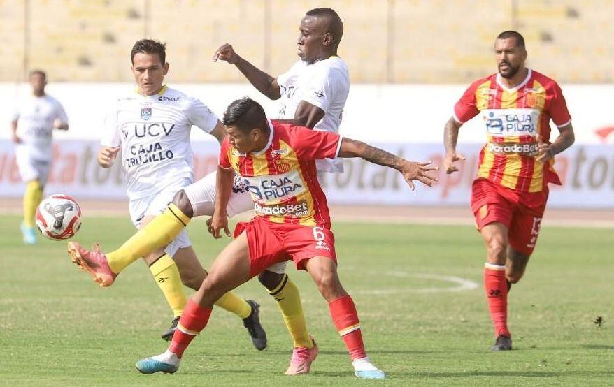 Universidad César Vallejo humilló al equipo dirigido por el técnico Angel Comizzo.